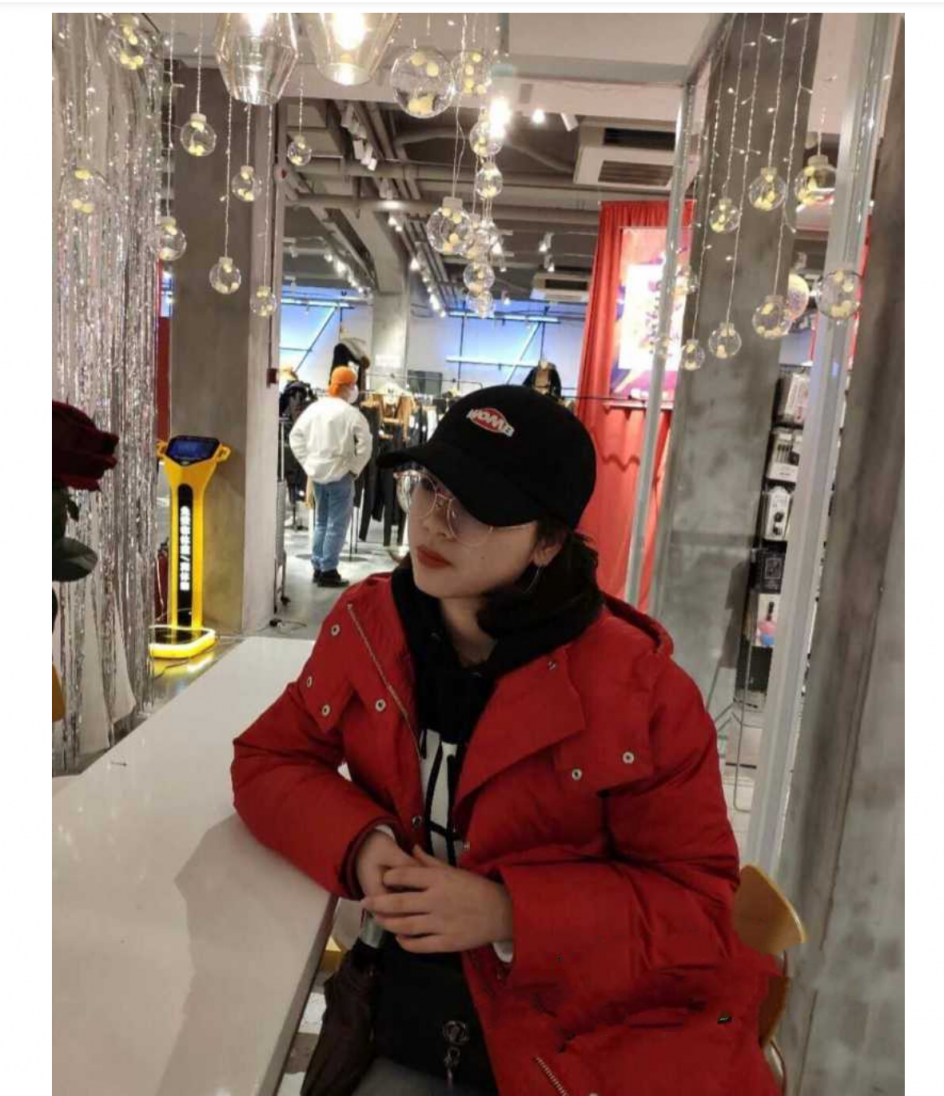 武汉常青树实验学校一反差婊母狗被渣男激情调教后投稿流出!