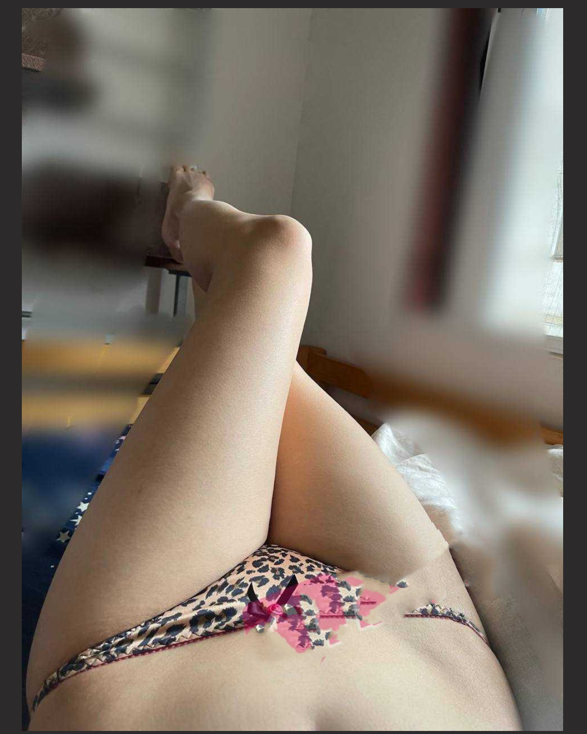 GZ广州某街道党群服务中心吴梦茹 跨年夜丝袜颜射不一样的为民服务! 视频疯传惊呆同事!