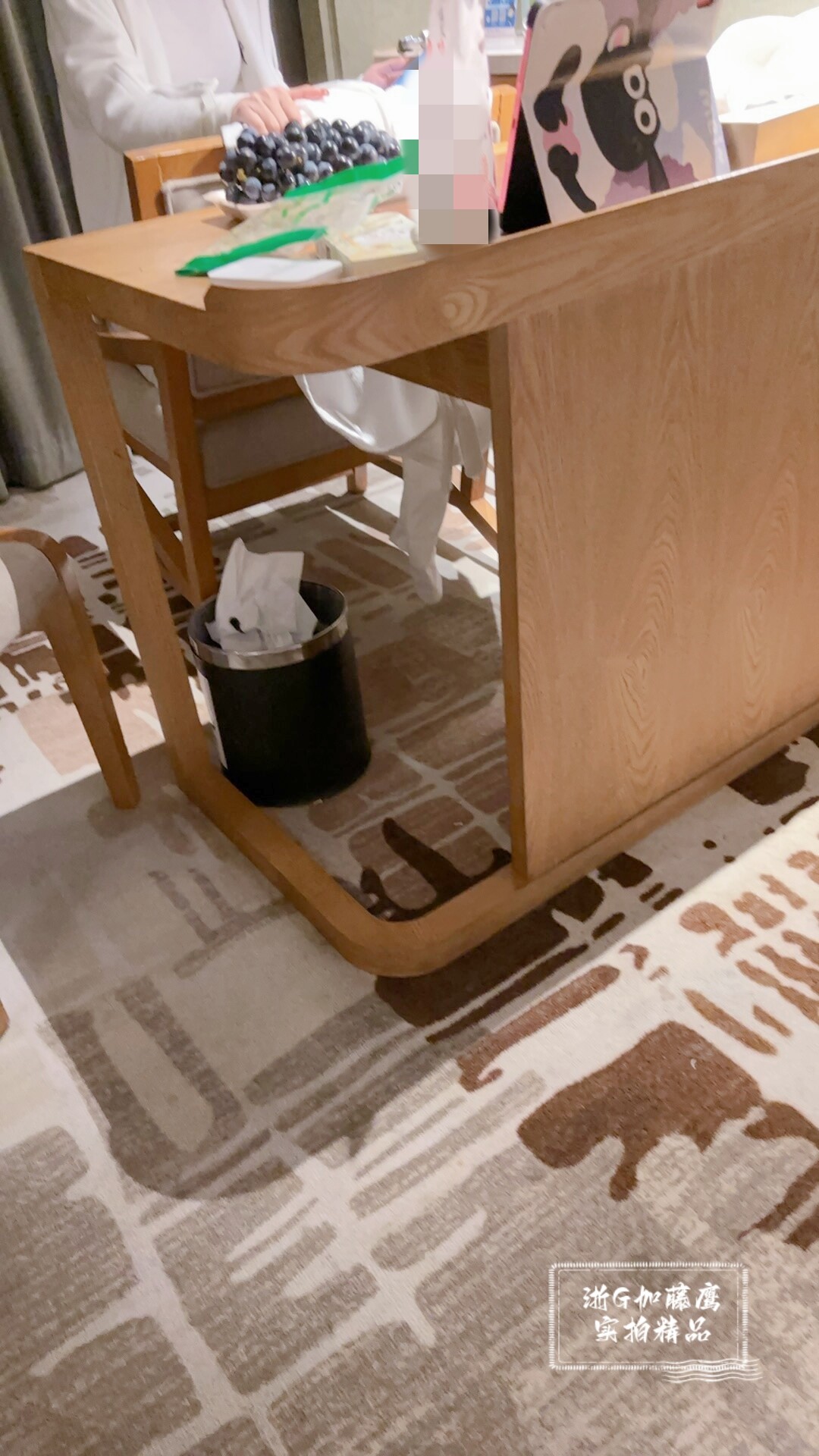 杭州某高校博士夫妻献妻与小女友双飞之旅第一季