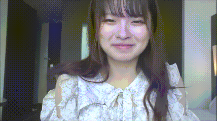 漂亮清纯美眉吃鸡啪啪 初次摄影 素色长裙 小脸绯红 羞羞的表情好可爱 稀毛肥鲍鱼 被无套输出 内射