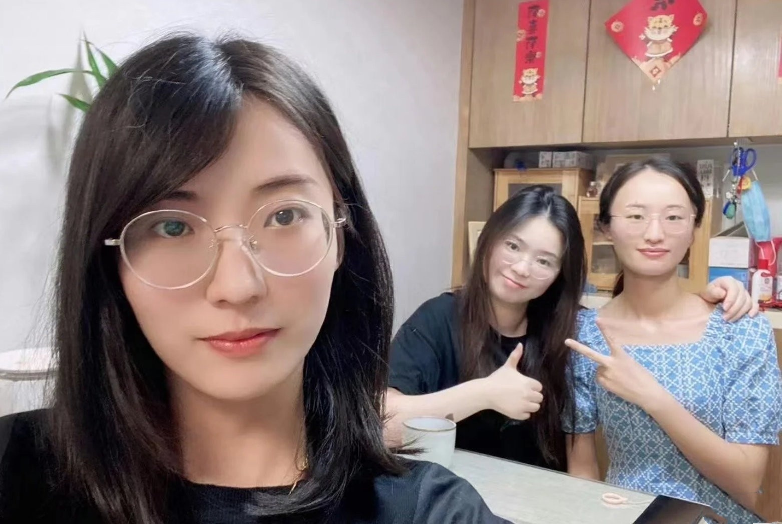 【惊天大瓜】上海第二中学化学女老师【张越】出轨高壹学生