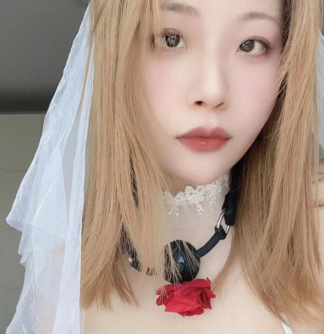 南京西善桥小学美术老师孟菲菲 婚内出轨勾引多名学生家长 一年开房 200 多次 平均两天开一次房