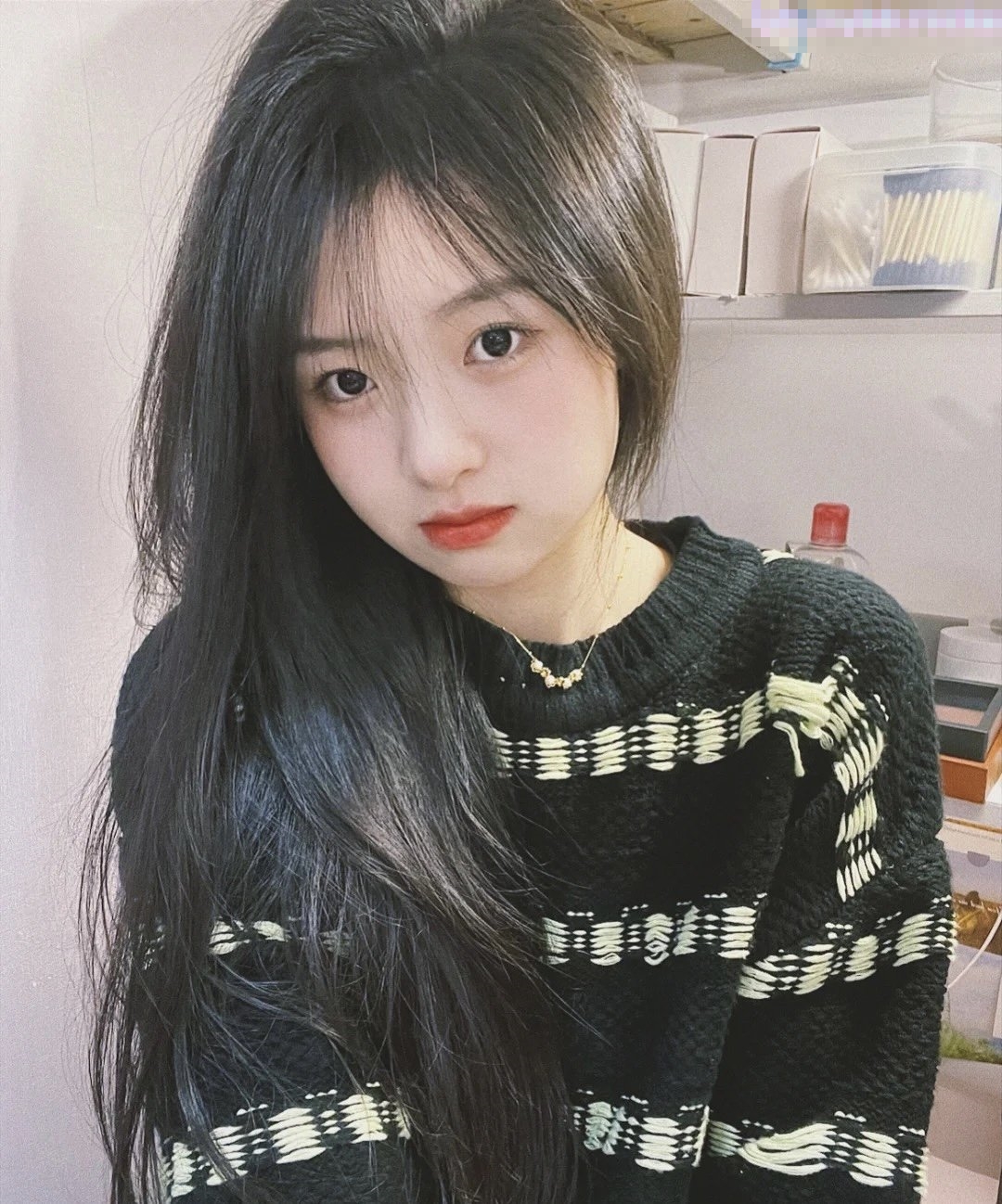 纯欲风乖乖女 小母狗羞耻放尿，羞死人了！肛门拉珠，爽到失禁！来个哥哥帮我舔干净好吗？太敏感了