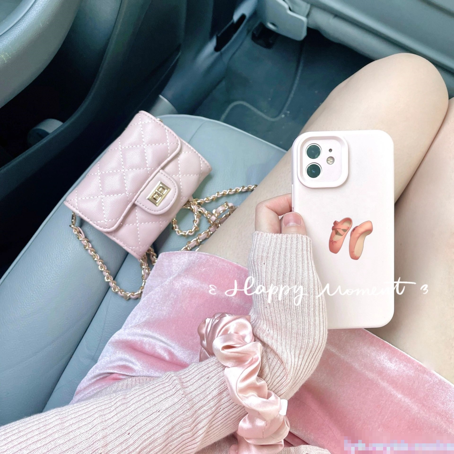 办公室女神公司高管女神为了合同我也是拼了他俩一共射了四次整个阴道都是精子我又要重新买新内裤才能回家了