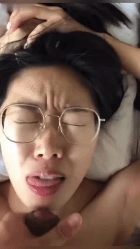 济南教师张雪出轨奸夫，被奸夫艹得大呼：我就要你操我，快射我嘴里