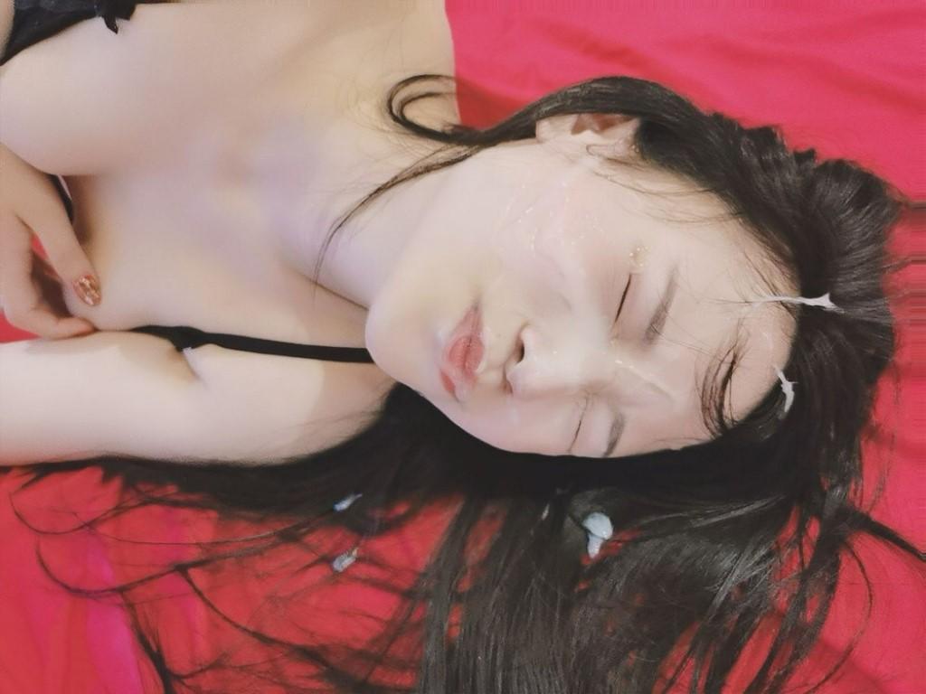 超级牛逼眼镜妹自拍泄露 肛交拳交喷水萝莉