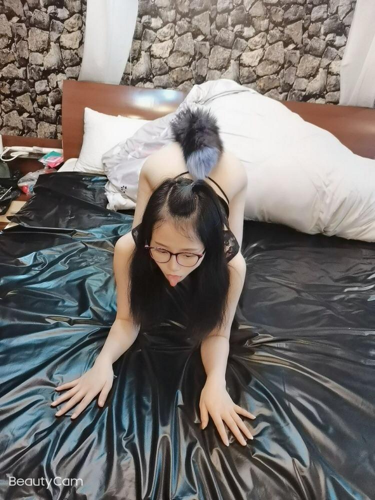 超级牛逼眼镜妹自拍泄露 肛交拳交喷水萝莉