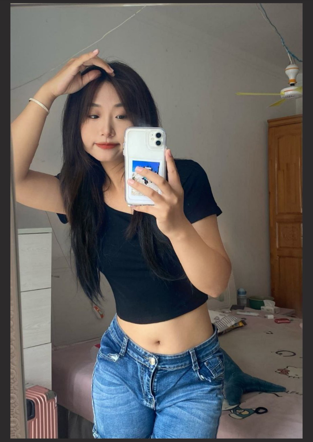 河南郑州某奔驰4S店女销售为了业绩奉献身体 客户只要买车就能无条件操两次