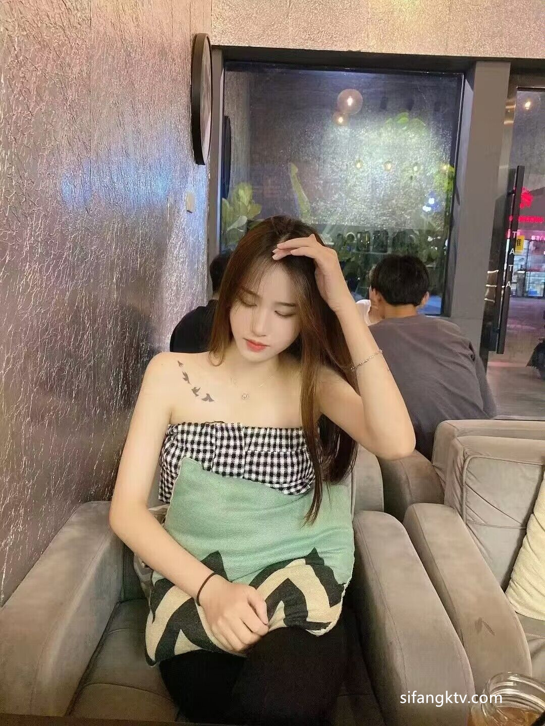 极品高颜值反差美女高材生 薛Y宁性爱图影泄密流出