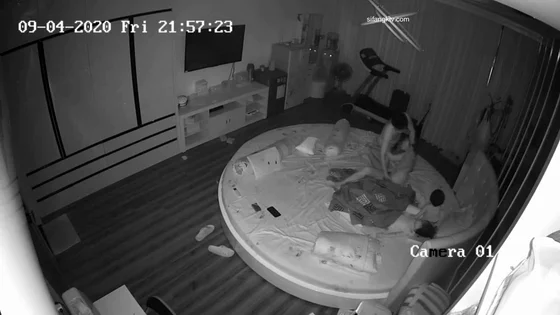 最新流出黑客 破解摄像头偷拍家庭各种夫妻啪啪啪