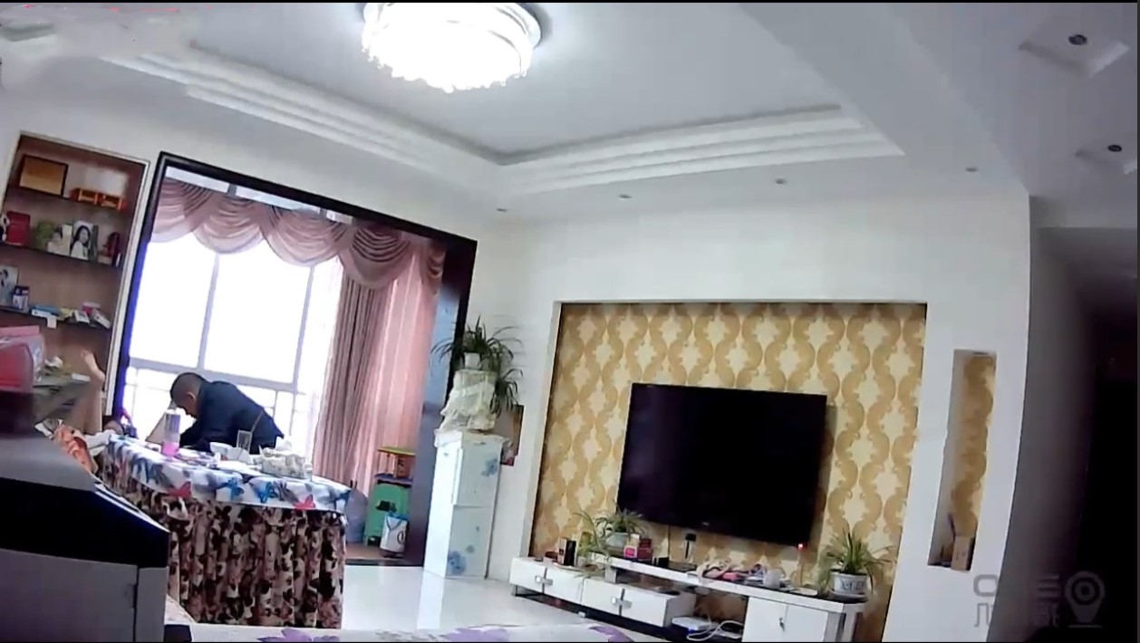 现实版武大郎和潘金莲～1米5大哥娶了一个风骚人妻 3分钟就结束战斗 西门庆在哪呢？