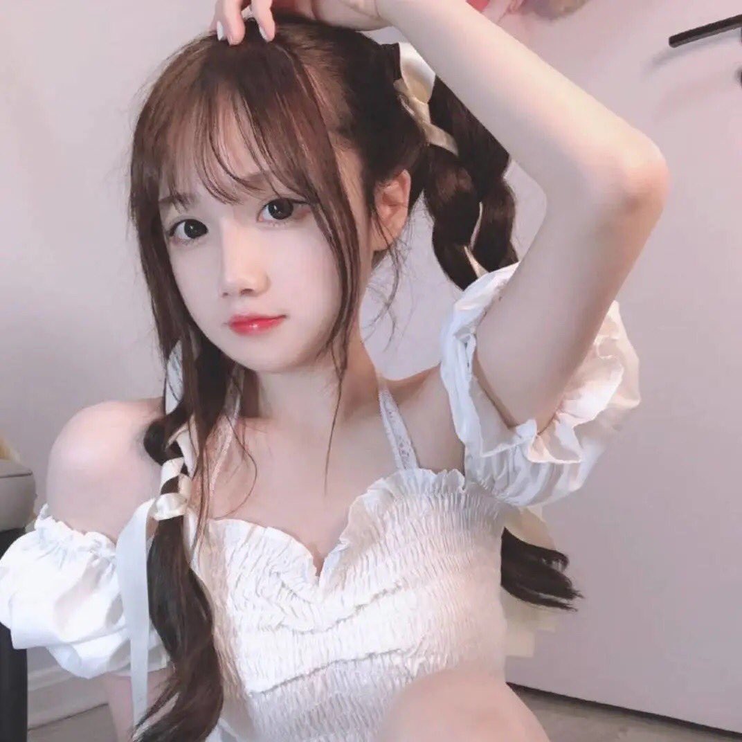 大长腿美少女又纯又欲 小闷骚型 后门已开发好 水嫩一线天白虎嫩B 被金主各种啪啪蹂躏有钱人的玩物