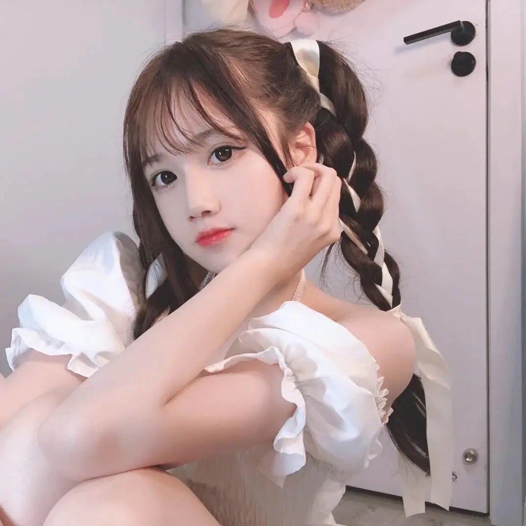 露脸才是王道 颜值即正义 露脸才是王道 高颜值反差婊 双面女神 完美露脸 肆意蹂躏