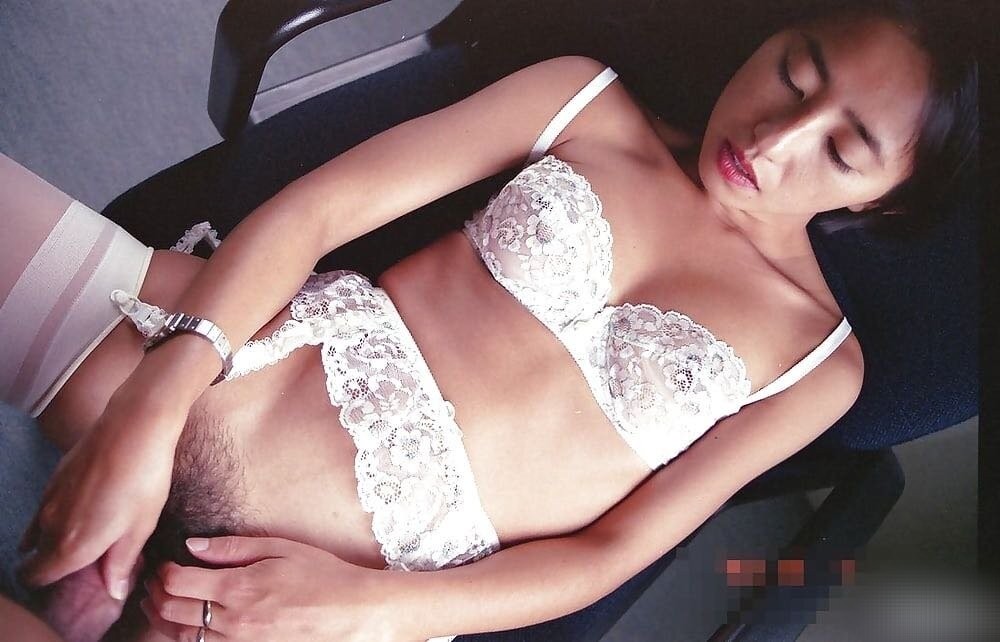 父辈的旗帜——90年代古老经典的写真老照片，原来父辈比我更会玩。