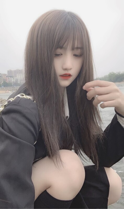 这小高跟 美美的脸纤细的腰 这种女朋友太极品 酥酥的每一寸皮肤 粉嫩的乳头 身材和脸都没有缺点