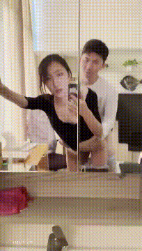 要优雅 也要舒服 气质温柔的女神  床上依然那么美 叫床声也如此的优雅 最好的性爱体验给最美的你