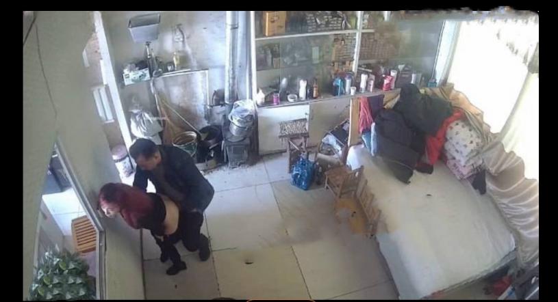 监控记录下的黑龙江熟女 白天在家自慰 偷情邻居 晚上还要使劲搞老公