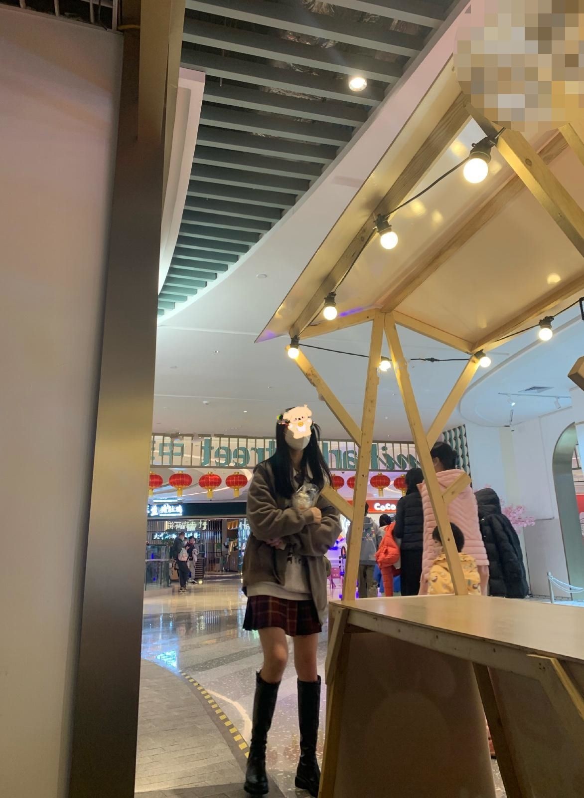 ✅超强兄妹乱L✅强上表妹18岁清纯学生，还爆出学生证和露脸照，超高颜值 附聊天记录和生活照