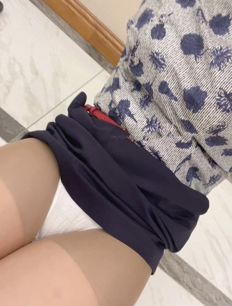 『职场高管女神』 高学历气质女神 包臀裙丝袜高跟职业装 高高在上的女神在大鸡巴下姿意承欢