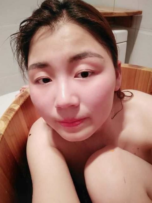 郑州新概念英语老师 王娟Lucy 私下反差母狗 玩车震给主人吃鸡巴被口爆！