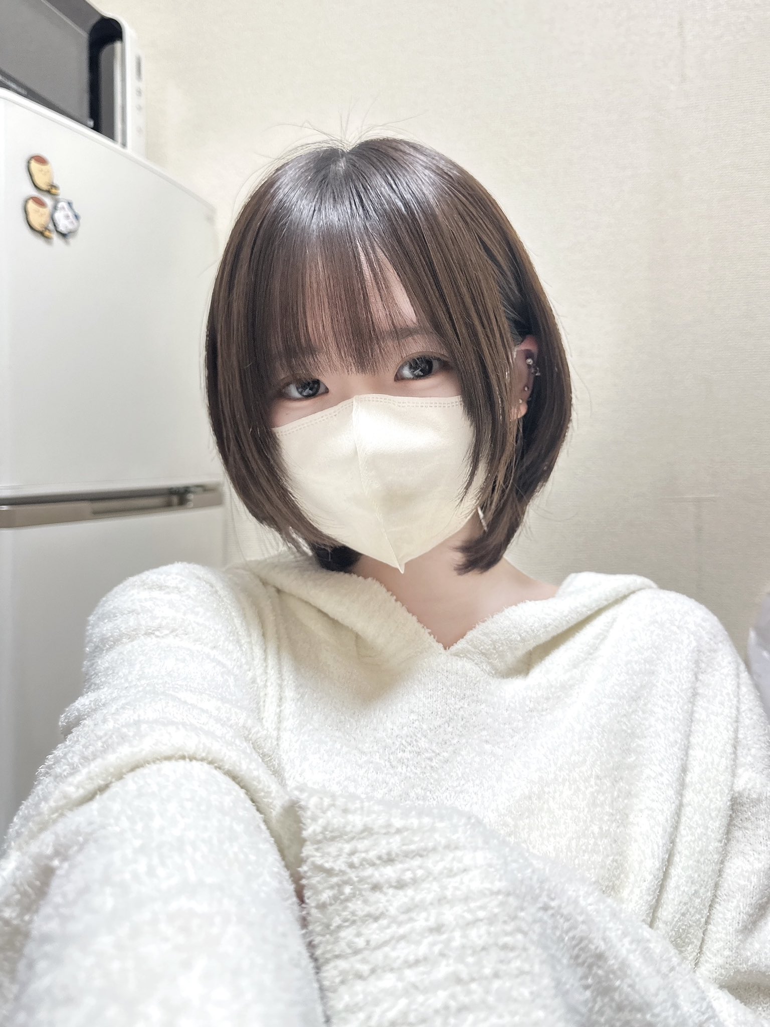 清新校园女神 少女刚发育好的胴体让人流口水 小小年纪就这么放荡，以后还了得 超嫩小骚逼干的淫水泛滥