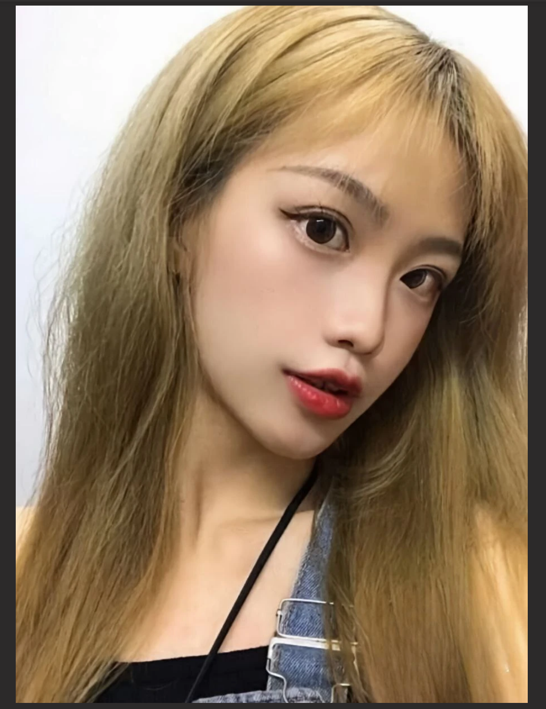 浙江大学艺术学院极品学生妹反差视频流出  活泼开朗的女孩子也可以这么骚