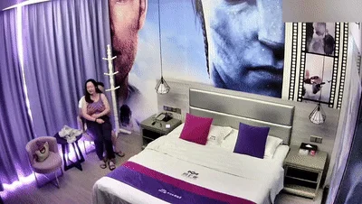 学校主任与良主任酒店幽会，绝逼老手中的老手，光调情就让美少妇高潮三次，实在是太猛了！