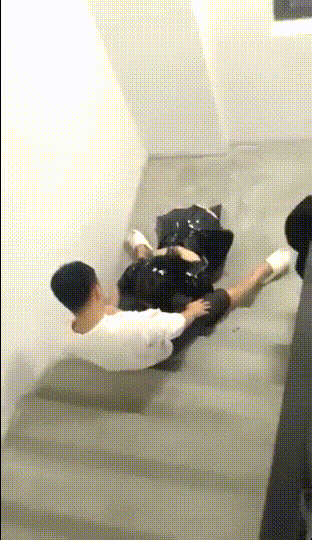 油管推特收集整理 各式各样无厘头情色视频大合集~露出啪啪淫乱全是名场面~倒挂金钩式奇葩口交