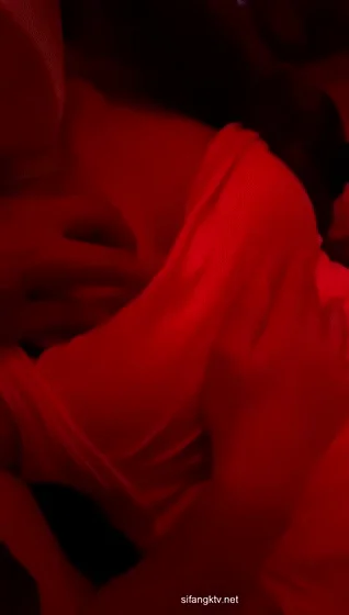 全网最新稀缺！【砂舞】舞厅内扣逼摸奶、打站桩 内裤都被扣出个破洞