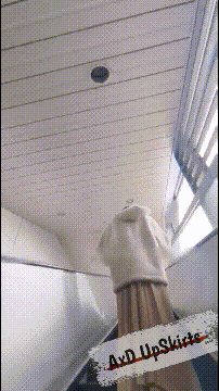 户外露出被发现了 能怎办？赶紧跑啊！老师办公室掏出来给你看看 找了好多点 终于找到个探头死角