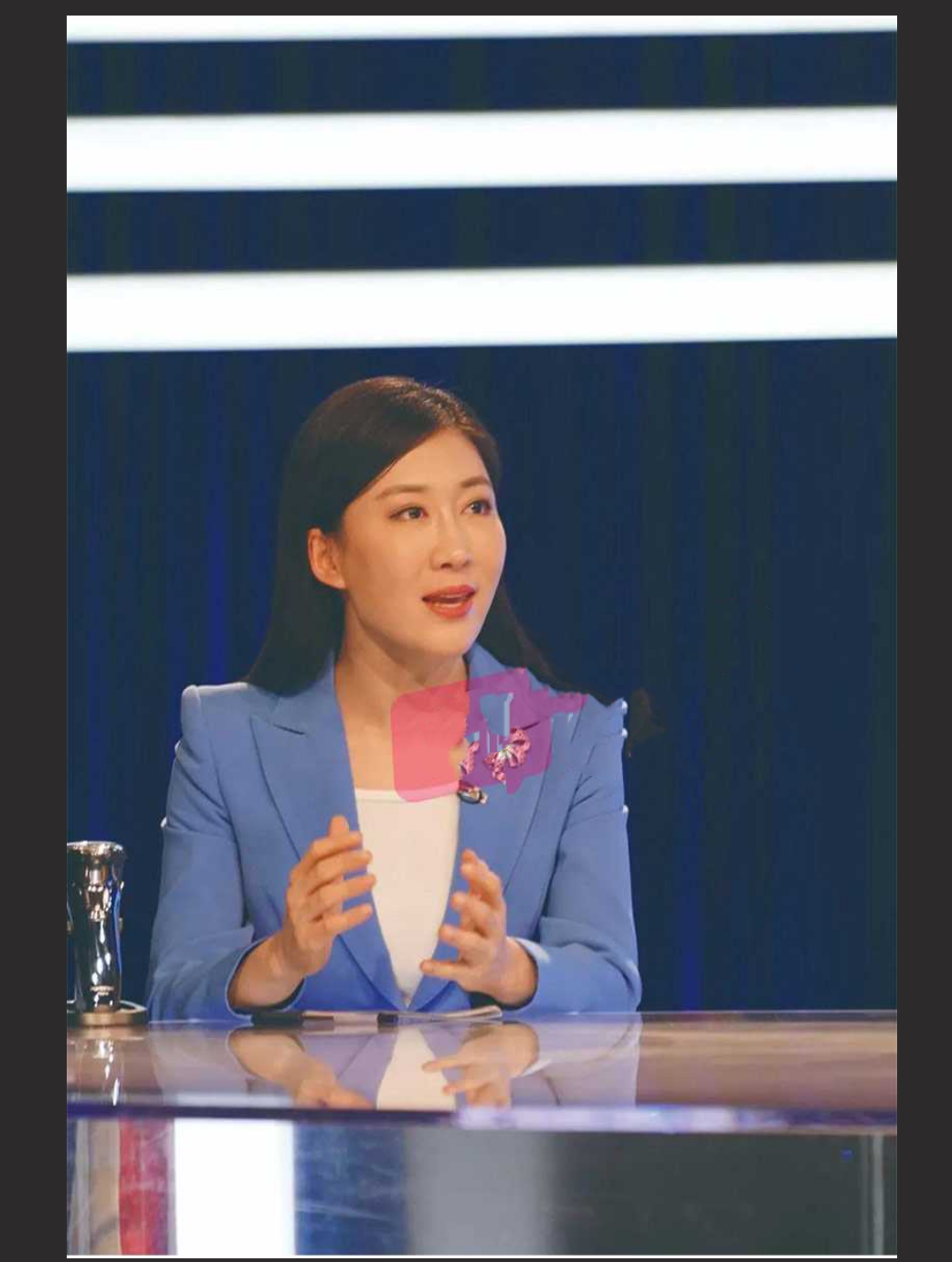 【突发大瓜】上海正部级董云虎被双规 情妇刘乙冰被带走 上海电视台成G员情妇窝【幽会视频实锤曝光】