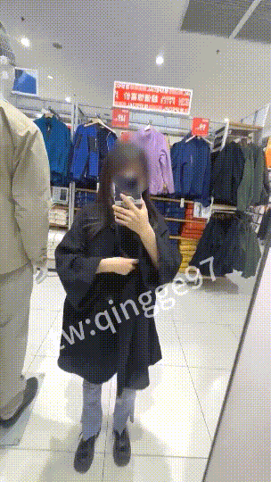 露出癖大奶人妻【清歌】反差私拍，多个场所人前露出，医院超市马路边走边尿情趣衣取外卖