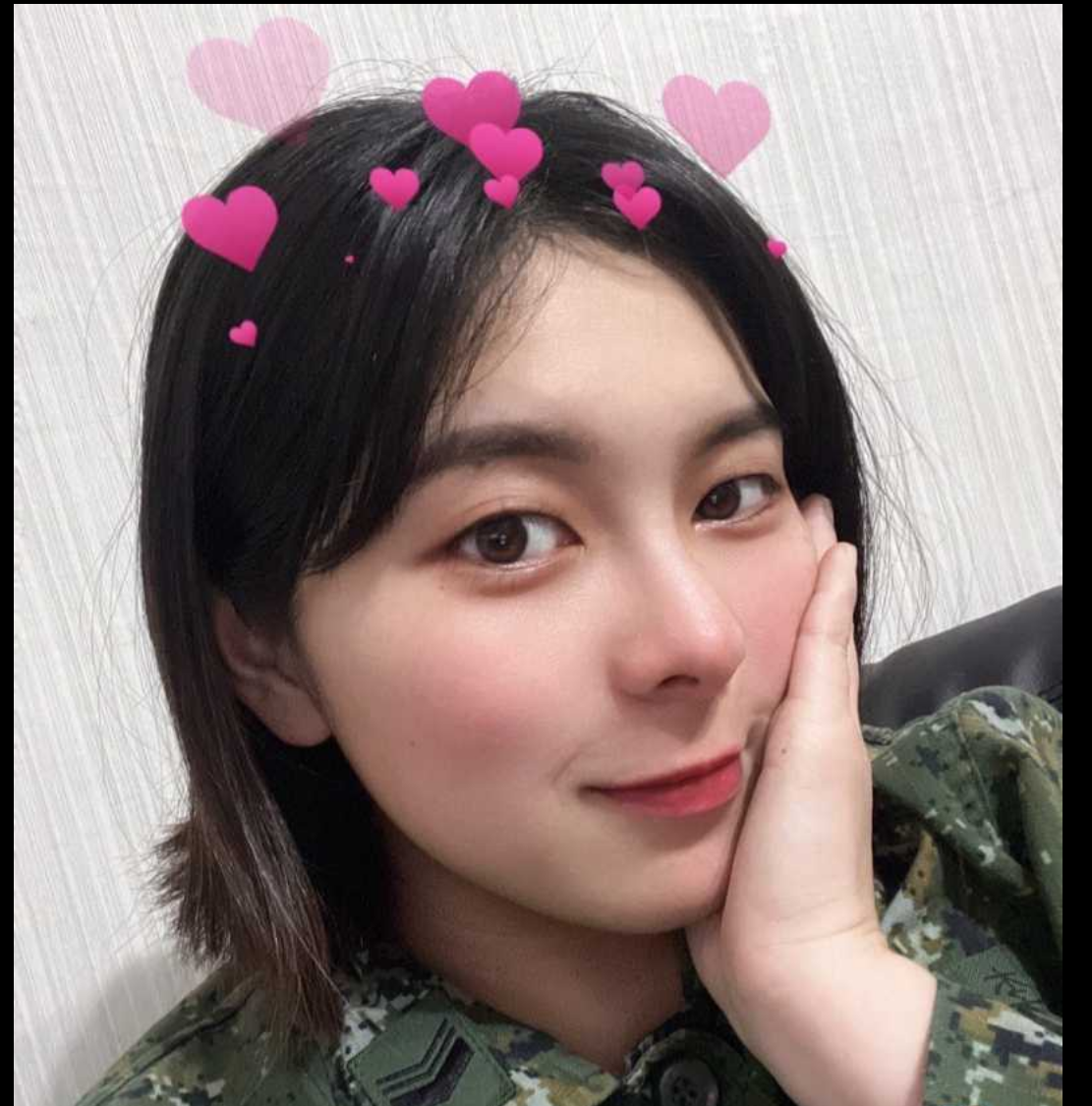 台湾女士官李语涵被爆兼职卖淫 并且与已婚男军官暧昧不清 卖淫每次收6000新台币