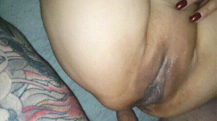 漂亮熟女阿姨 不行慢着点 慢着点 大鸡吧口硬了就急着往肥逼里捅 射的可真多满满一脸