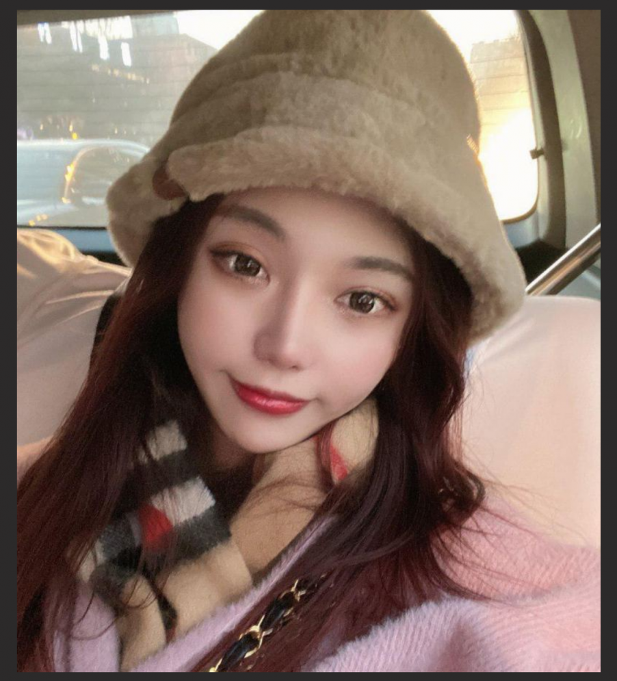 上海宝洁的女行政主管 跟同事偷情做爱记录流出 表面公司高冷主管,背地里爱吃鸡巴反差婊