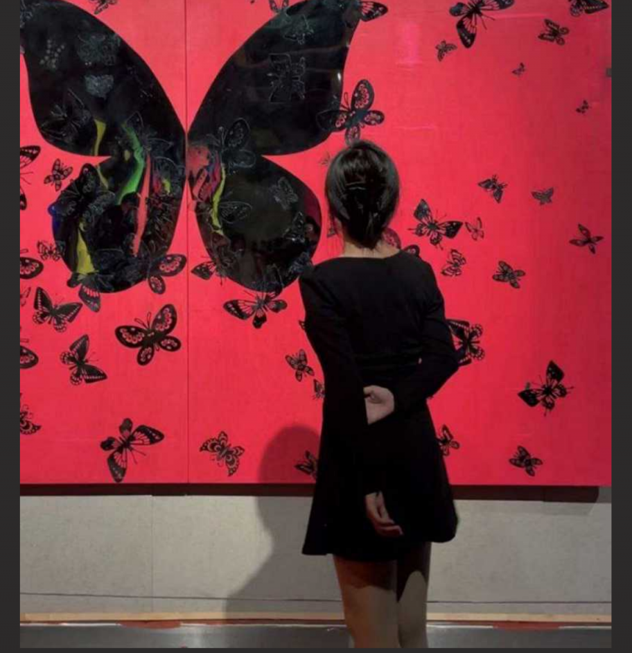 曲阜师范大学音乐学院大三学生妹 李欣茹 宿舍骚拍 外表清纯学生妹掰开小菊花等着爸爸们插入！