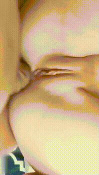 被哥哥开包娇嫩小粉菊 带上肛塞小尾巴 粉粉嫩嫩的小菊花都是哥哥大鸡巴的形状 紧致爽滑的屁眼