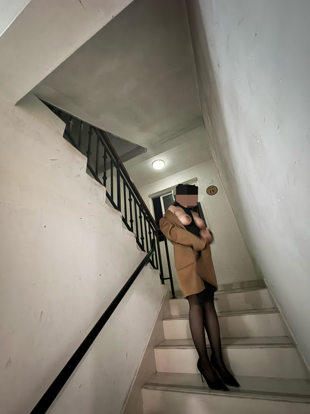 小母狗的第一次户外