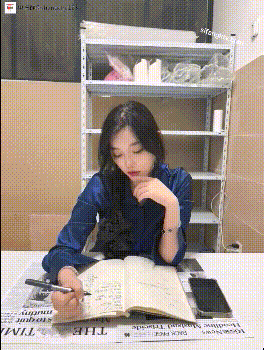 高颜值黑丝女秘书在办公室偷情 叫太大声差点被发现 性感白虎小嫩穴简直不要太舒服 颜值党福利