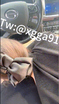 女大母狗 出门就这样穿 到酒店衣服都没有脱 就把丝袜先撕开就干了起来 嘴里不停说着是爸爸的母狗 精盆