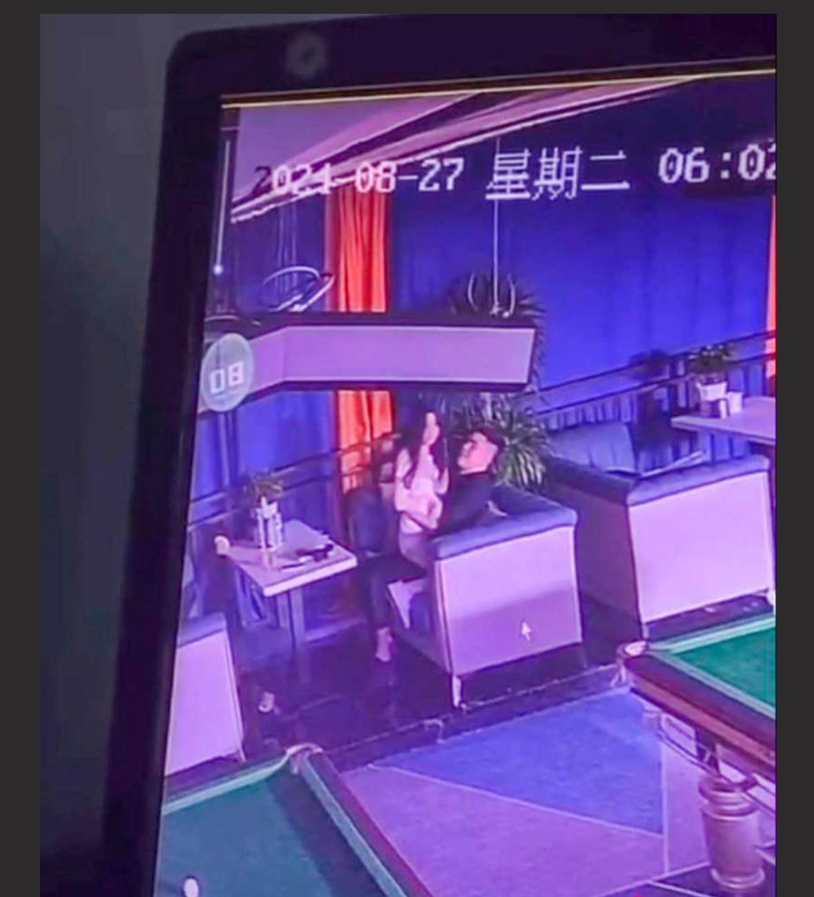 打炮圣地台球厅！台球厅确实是个好地方，不但可以打台球还可以打炮！