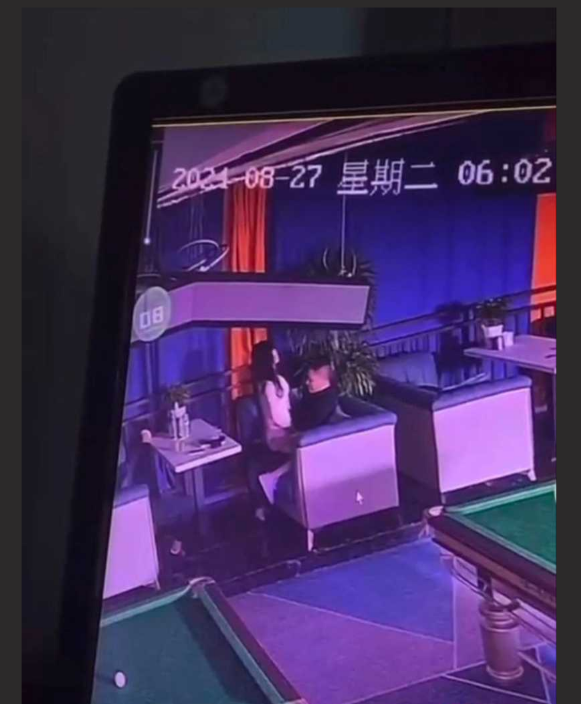 打炮圣地台球厅！台球厅确实是个好地方，不但可以打台球还可以打炮！