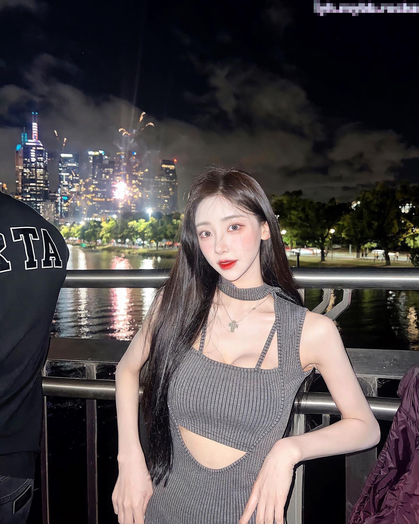 【极品性爱❤️视觉盛宴】极品大长腿女神激情做爱调教的各种精彩瞬间 被弯吊男友各种姿势无套爆操