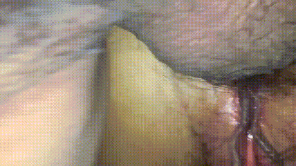 熟女阿姨 在家吃鸡啪啪 被大鸡吧无套爆菊花 骚逼菊花轮着操 最后内射老菊花