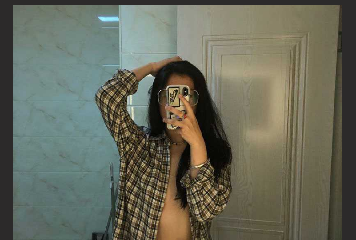 独家曝光内蒙古大学蒙古学学院阿荣当小三 骚货插足别人家庭还到处约炮 是个女海王无疑了