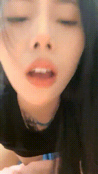 极品后入出来偷情人妻 老公也知道她出来偷吃的 把狗链带到她的脖子上真实自拍被多个猛男肆意玩弄