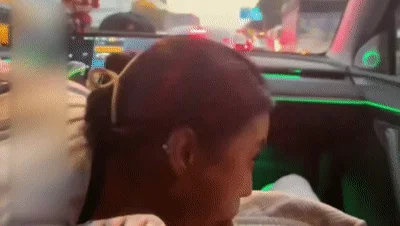 【门事件】 江苏徐州广播电台美女主播❤️安素琴❤️淫骚母狗与男友玩在高速上边开车边口交！