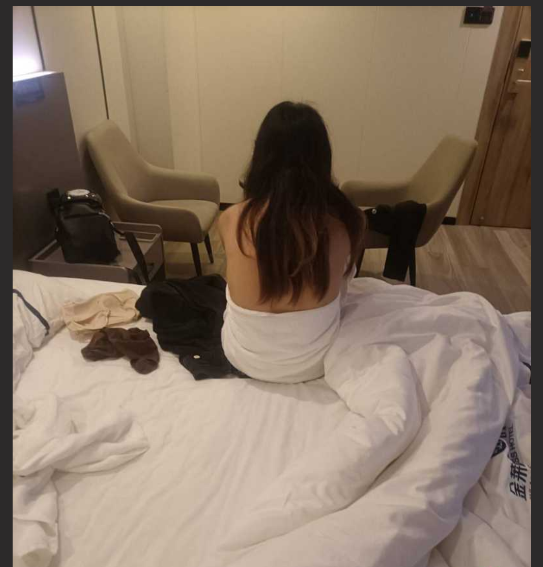 深圳宝华驾校女学员献身事件 教练酒店以身教导 这车技贼溜