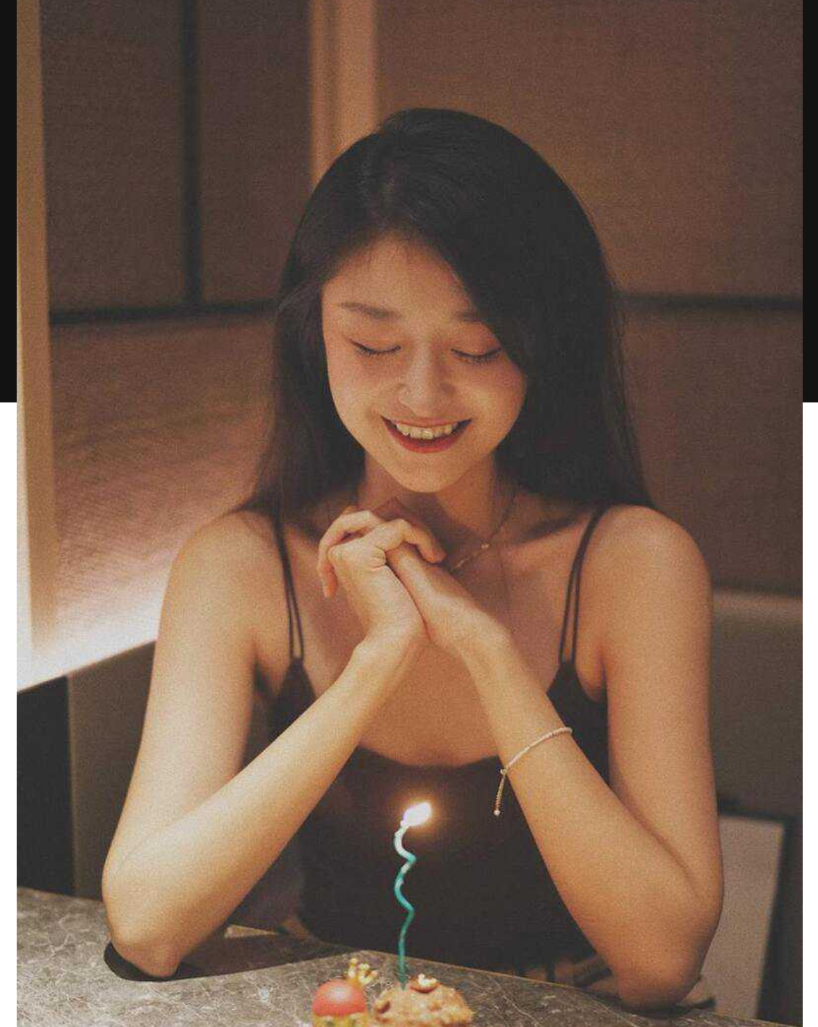 福建莆田28岁已婚少妇邢素茹极品少妻不雅视频曝光，被老公调教成母狗，高铁露出，大屁股疯狂榨精