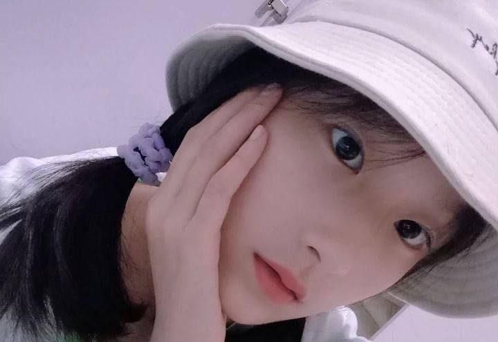 白嫩可爱小萝莉 嗲声嗲气的呻吟青春的肉体,紧实饱满 活力四射 水嫩一线天白虎嫩B 白浆四溢